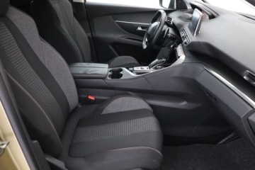 Peugeot 5008 II Crossover 1.6 THP 165KM 2017 Peugeot 5008 1.6 THP, Salon Polska, Serwis ASO, zdjęcie 8