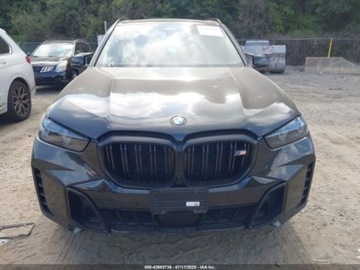 BMW X5 G05 2024 BMW X5 M M60I 2024, od ubezpieczalni 4.4 Benzyna 523KM, zdjęcie 2