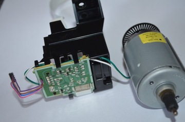 Silnik napędu gł. HP LASERJET P1102 RM1-7602