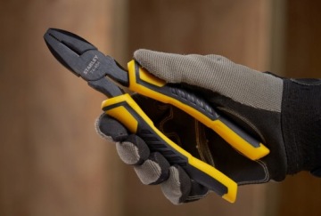 Многоцелевые плоскогубцы STANLEY CONTROL-GRIP 74-454