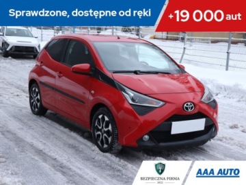 Toyota Aygo II Hatchback 3d Facelifting 1.0 VVT-i 72KM 2018 Toyota Aygo 1.0 VVT-i, Salon Polska, Automat