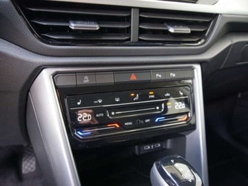 Volkswagen T-Roc I SUV Facelifting 1.5 TSI ACT 150KM 2025 Life Plus 1.5 TSI 150KM DSG, zdjęcie 6