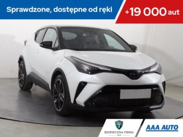 Toyota C-HR I Crossover Facelifting 2.0 Hybrid Dynamic Force 184KM 2023 Toyota C-HR 2.0 Hybrid, Salon Polska