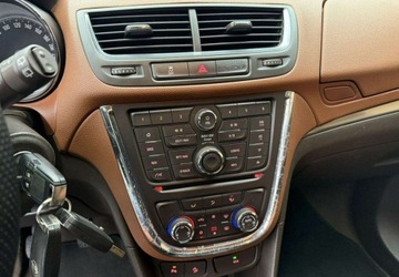 Opel Mokka I SUV 1.4 Turbo ECOTEC 140KM 2014 Opel Mokka 1,4 140KM Klimatyzacja Navi 2xPDC Serwis 1.4 Benzyna 140KM, zdjęcie 18
