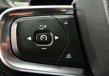 Volvo XC40 Crossover 2.0 T4 190KM 2019 Volvo XC 40 T4 190KM BEZWYPADKOWY automat GWARANCJA 2.0 Benzyna, zdjęcie 21