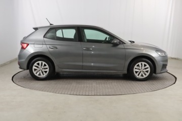 Skoda Fabia III Hatchback Facelifting 1.0 TSI 95KM 2021 Skoda Fabia 1.0 TSI, Salon Polska, 1. Właściciel, zdjęcie 5