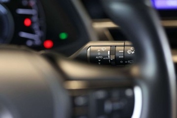 Lexus UX 2023 Lexus UX 250h GPF Business 2WD 2.0 Hybryda 152KM, zdjęcie 36