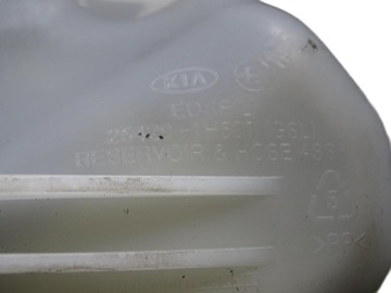 NÁDOBKA VYROVNÁVACÍ KAPALINY CHLADÍCÍHO KIA PRO CEED I 3D 5D 2006-2012