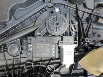 SILNICZEK SZYBY MODUŁ LEWY TYŁ VOLVO XC40 OE 20r