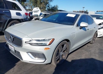 Volvo S60 III 2019 Volvo S60 2019r., Hybrid T8 Inscription, 2L, od ubezpieczalni 2.0 Hybryda, zdjęcie 1