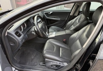 Volvo S60 II 2011 Volvo V60 FULL wersja, Automat, AWD, trzymanie pasa, City Safety, tryby ja, zdjęcie 34