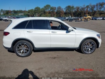 Mercedes GLC C253 2020 Mercedes-Benz GLC 2020 r.,2,0L 300 4MATIC 2.0 Benzyna 255KM, zdjęcie 13