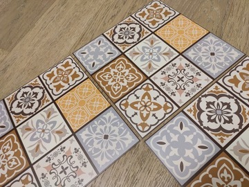 Самоклеящаяся плитка ПВХ 25х25 Patchwork CHARM