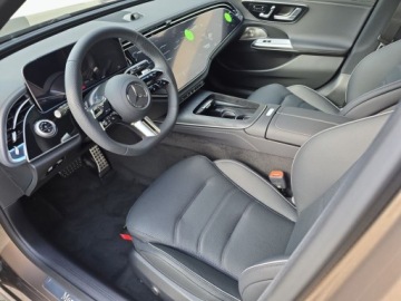 Mercedes Klasa E W214 Sedan 2.0 220d 197KM 2025 Mercedes-Benz Klasa E E 220d 4MATIC AMG Superscreen Burmester 4D Kamer, zdjęcie 10