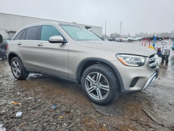 Mercedes GLC C253 2020 Mercedes-Benz GLC 300 4Matic 2020 2.0 Benzyna 255KM, zdjęcie 4