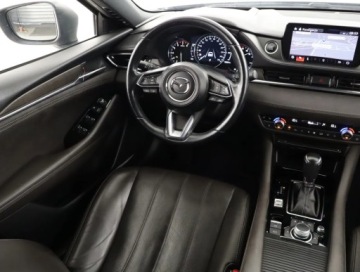 Mazda 6 III Sedan Facelifting 2018 2.5 Skyactiv-G 194KM 2018 Mazda 6 2.5 Skyactiv-G, Salon Polska, Automat, zdjęcie 6