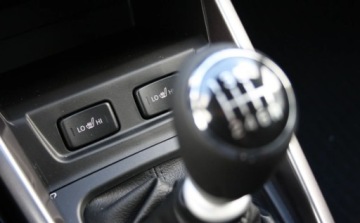 Suzuki 2025 Suzuki Vitara DEMO Elegance 1,4 Mild Hybrid 4WD 6MT Superior White 2025, zdjęcie 21