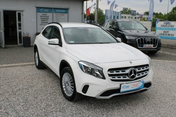 Mercedes GLA I Off-Roader Facelifting 1.6 180 122KM 2019 Mercedes GLA 180 F-vat Salon Polska Kamera Automat, zdjęcie 3