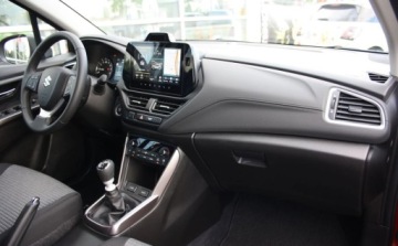 Suzuki SX4 II 2026 Suzuki SX4 S-Cross 2026Premium Plus 1.4 mild Hybrid 6MT, 2WD Superior White, zdjęcie 23