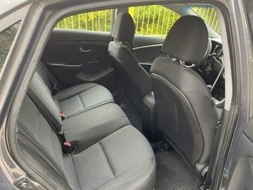 Hyundai i30 II Hatchback 3d Facelifting 1.4 MPI 100KM 2016 Hyundai i30 Benzyna Zarejestrowany Klima LED, zdjęcie 6