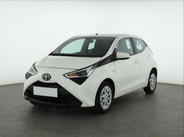 Toyota Aygo II Hatchback 3d Facelifting 1.0 VVT-i 72KM 2019 Toyota Aygo 1.0 VVT-i, Salon Polska, VAT 23%, zdjęcie 1