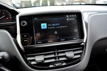 Peugeot 2008 I SUV Facelifting 1.2 PureTech 82KM 2017 Peugeot 2008 _1.2 82 KM Lift Navi Led Klimatronik, zdjęcie 17