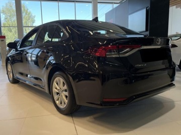 Toyota Corolla XII Sedan Facelifting 1.8 Hybrid 140KM 2025 Od ręki - Comfort 1.8 Hybrid 140KM | Podgrzewane fotele!, zdjęcie 3