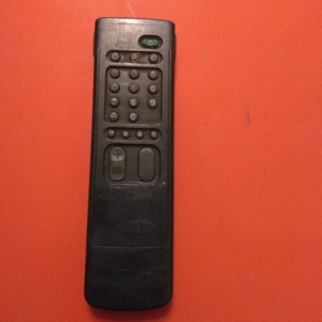 Пульт дистанционного управления Sony RM-830.