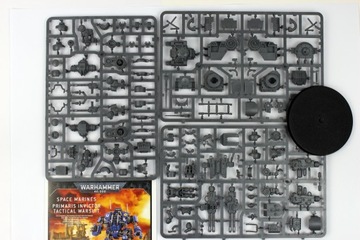 WH40k Space Marines Invictor Tactical Warsuit