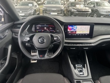 Skoda Octavia IV RS Kombi 2.0 TSI 245KM 2022 Skoda Octavia RS 2.0 TSI 245KM Pakiet Selection La, zdjęcie 13