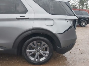Ford Explorer VI 2023 Ford Explorer 2023 FORD EXPLORER XLT 2.3 Benzyna 300KM, zdjęcie 5
