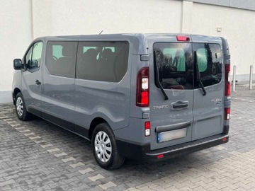 Renault Trafic III Combi 2.0 dCi  150KM 2023 Renault Trafic Long 9 osobowy 2.0 DCI 150 KM Rok 2023 Przewoz osob niepeln, zdjęcie 2