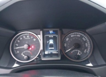 Toyota Tacoma II 2023 Toyota Tacoma 2023, 3.5L, 4x4, TRS SPORT, od ubezpieczalni 3.5 Benzyna, zdjęcie 11