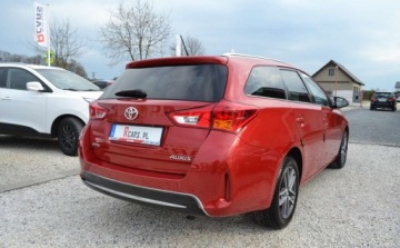 Toyota Auris II Touring Sports 1.3 Dual VVT-i 100 99KM 2014 Toyota Auris 1.3 - Niski przebieg - kamera cofania - climatronic - Oplacony, zdjęcie 3