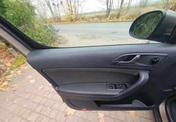 Skoda Yeti Minivan 1.6 CR DPF 105KM 2013 Skoda Yeti Skoda Yeti 1.6 TDI GreenLine 1.6 Diesel 105KM, zdjęcie 8