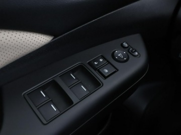 Honda CR-V IV SUV Facelifting 1.6 i-DTEC 160KM 2015 Honda CR-V Historia serwisowa Automat Panorama, zdjęcie 36