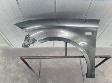 Błotnik SEAT ALTEA TOLEDO 3 III 04 kolor LS9N