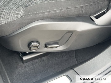 Volvo XC60 II Crossover Plug-In Facelifting 2.0 T6 350KM 2024 Volvo XC 60 Volvo XC60 T6 253KM+145KM FV23% Gwaran, zdjęcie 13