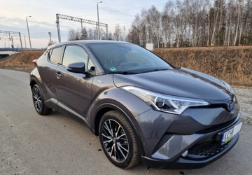 Toyota C-HR I Crossover 1.8 Hybrid 122KM 2017 Toyota C-HR 1,8 Hybrid Prestige Skora Kamera Navi 1.8 Hybryda 122KM, zdjęcie 13