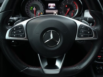 Mercedes GLA I Off-roader 2.0 250 211KM 2016 Mercedes GLA GLA 250 4MATIC, Salon Polska, zdjęcie 17