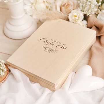 СУВЕНИР СВЯТОГО КРЕЩЕНИЯ для девочки Ангелочек в деревянной шкатулке БОХО