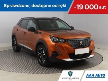 Peugeot 2008 II SUV 1.2 PureTech 130KM 2021 Peugeot 2008 1.2 PureTech, Salon Polska