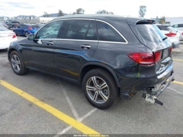 Mercedes GLC C254/X254 2022 Mercedes-Benz GLC 300 SUV 2022 2.0 Benzyna 255KM, zdjęcie 3
