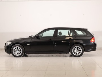 BMW Seria 3 E90-91-92-93 Touring E91 2.0 316d 115KM 2011 BMW 3 316 d, Klima, Parktronic,ALU, zdjęcie 2