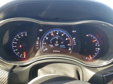 Jeep Grand Cherokee IV 2016 Jeep Grand Cherokee Srt-8 2016 6.4 Benzyna 475KM, zdjęcie 1