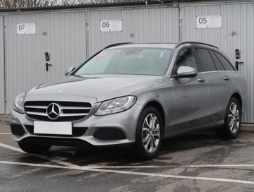 Mercedes Klasa C W205 Kombi 250 211KM 2016 Mercedes C C 250, Salon Polska, Automat, VAT 23%, zdjęcie 1