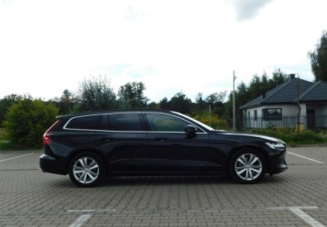Volvo V60 II  2021 Volvo V60 z Gwarancja Bezwypadkowy Model 2022r 2.0 Benzyna 197KM, zdjęcie 16