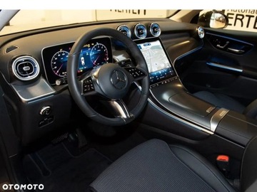 Mercedes GLC C254/X254 2025 Mercedes-Benz GLC Mercedes-Benz GLC Coupe 200 d 4-Matic 2.0 Diesel 163KM, zdjęcie 2