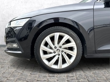 Skoda Octavia IV Liftback 1.5 TSI EVO 150KM 2023 Skoda Octavia 1.5TSI 150KM Style DSG l LED Matrix,, zdjęcie 35