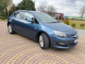 Opel Astra J GTC 1.4 Turbo ECOTEC 140KM 2013 Opel Astra 1.4t 140KM Serwis Gotowy do jazdy 1.4 Benzyna 140KM, zdjęcie 24